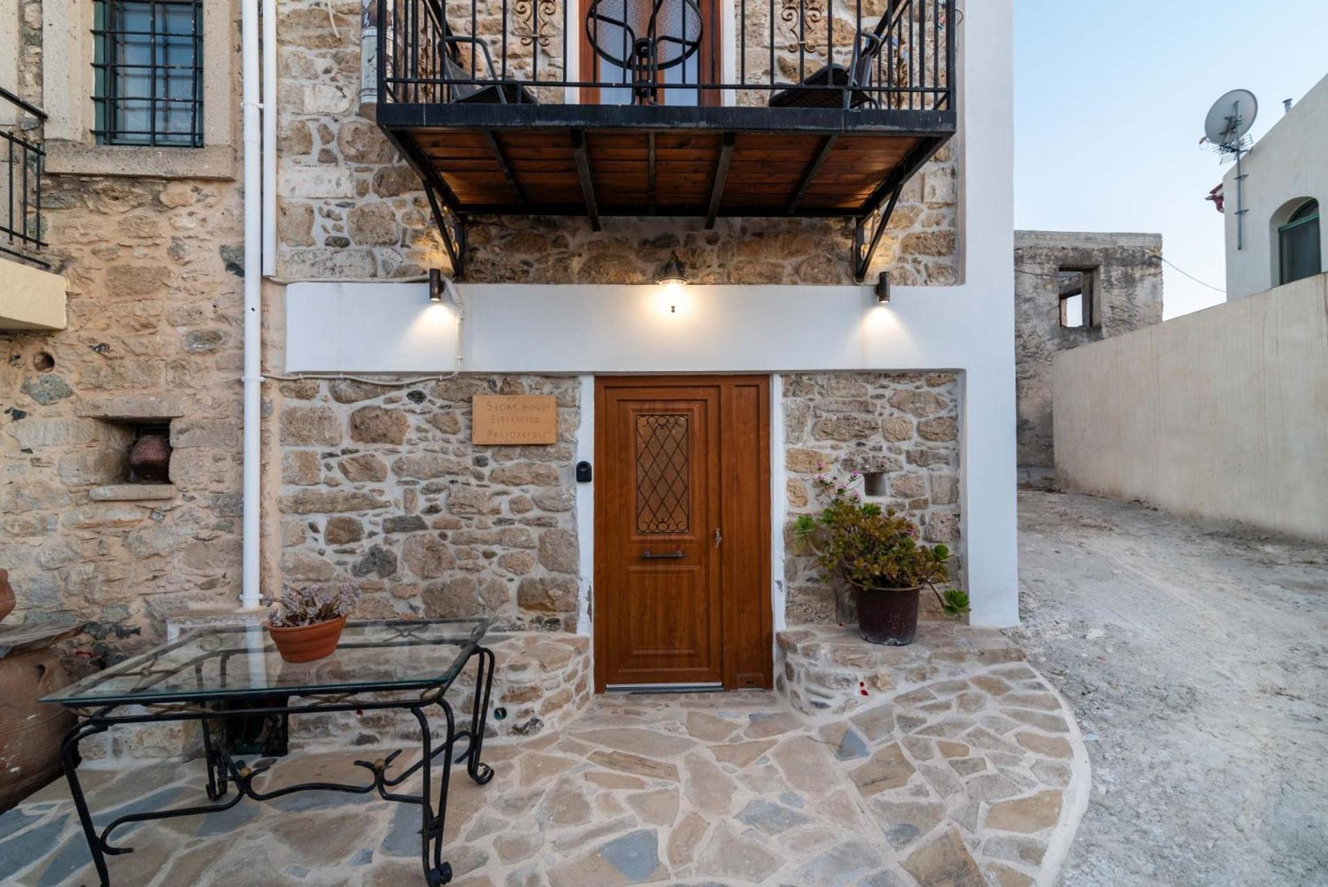 Stone House Elefteria Near Matala Beach Petrokefalion ภายนอก รูปภาพ
